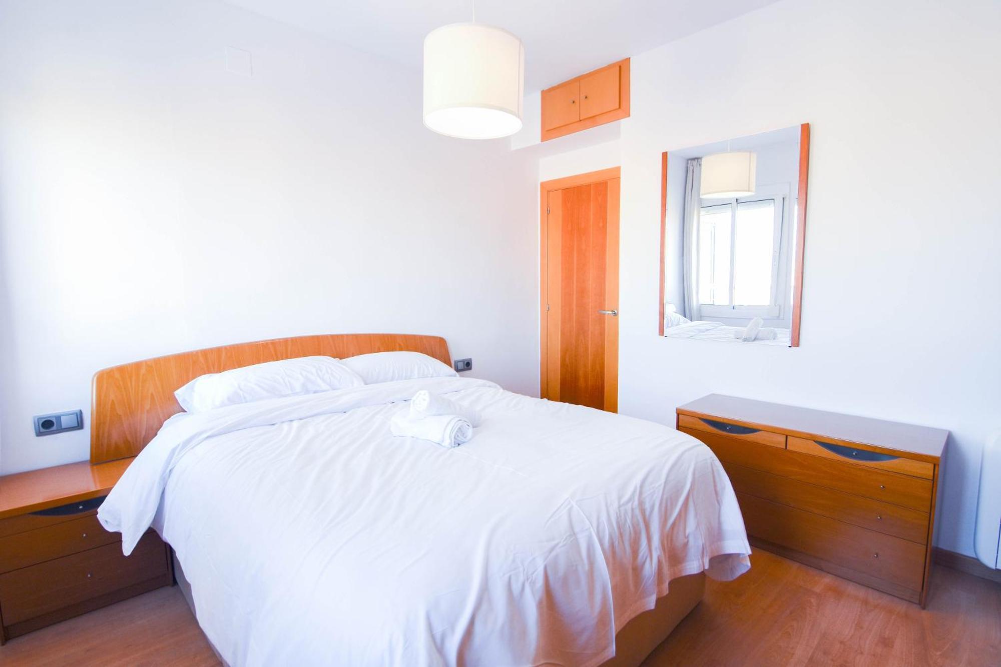 Touch The Sky Apartment L'Hospitalet de Llobregat Ngoại thất bức ảnh