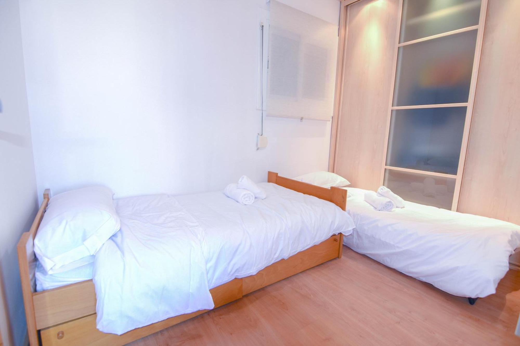 Touch The Sky Apartment L'Hospitalet de Llobregat Ngoại thất bức ảnh