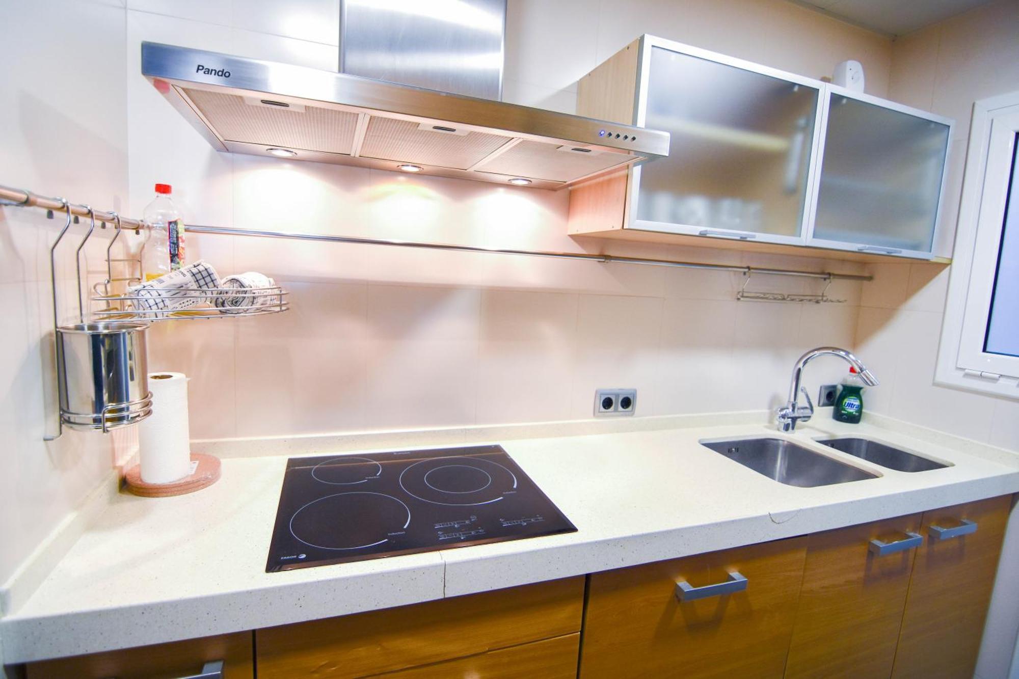 Touch The Sky Apartment L'Hospitalet de Llobregat Ngoại thất bức ảnh